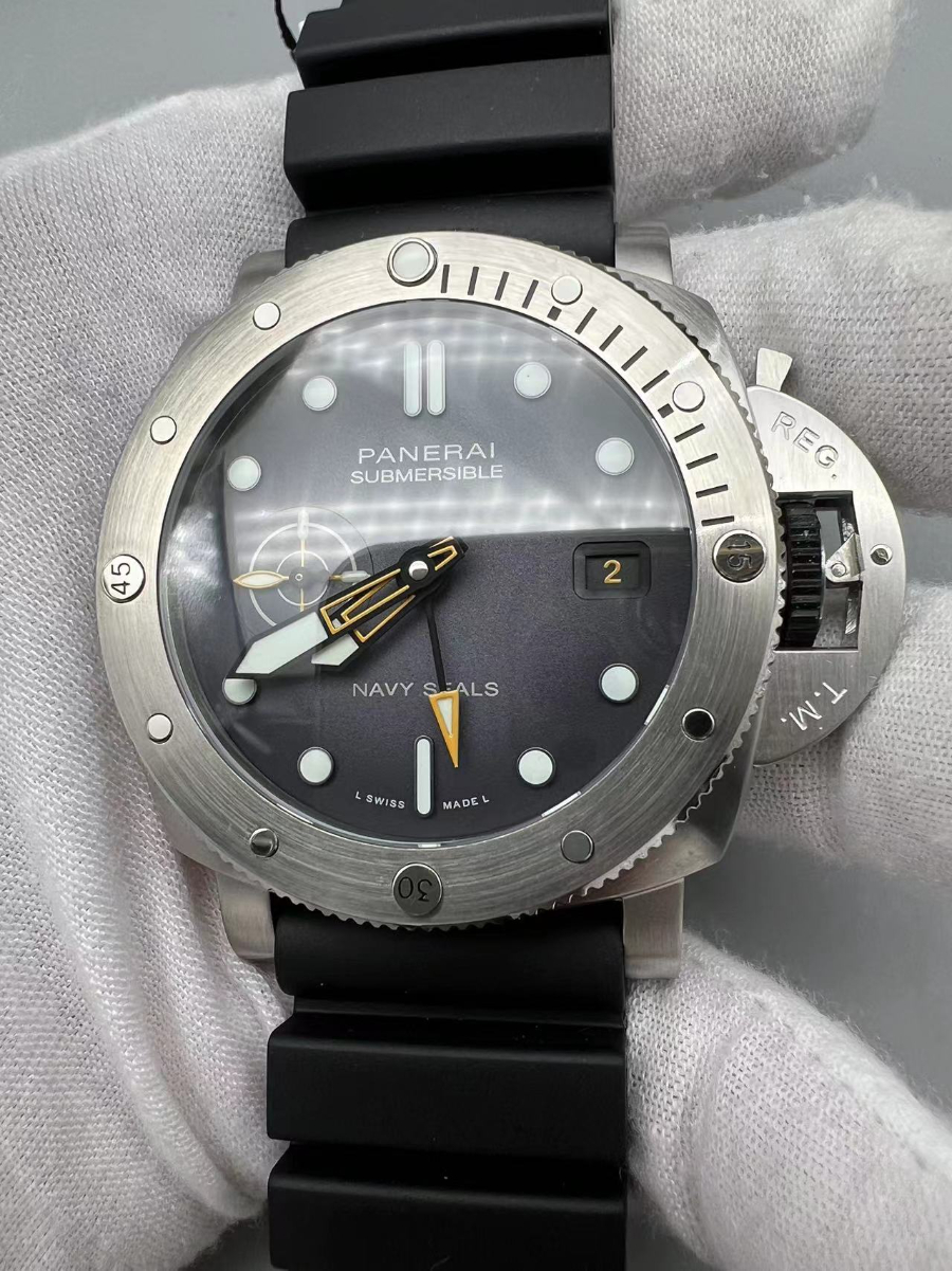 panerai_xxxxx_big_00002.jpg