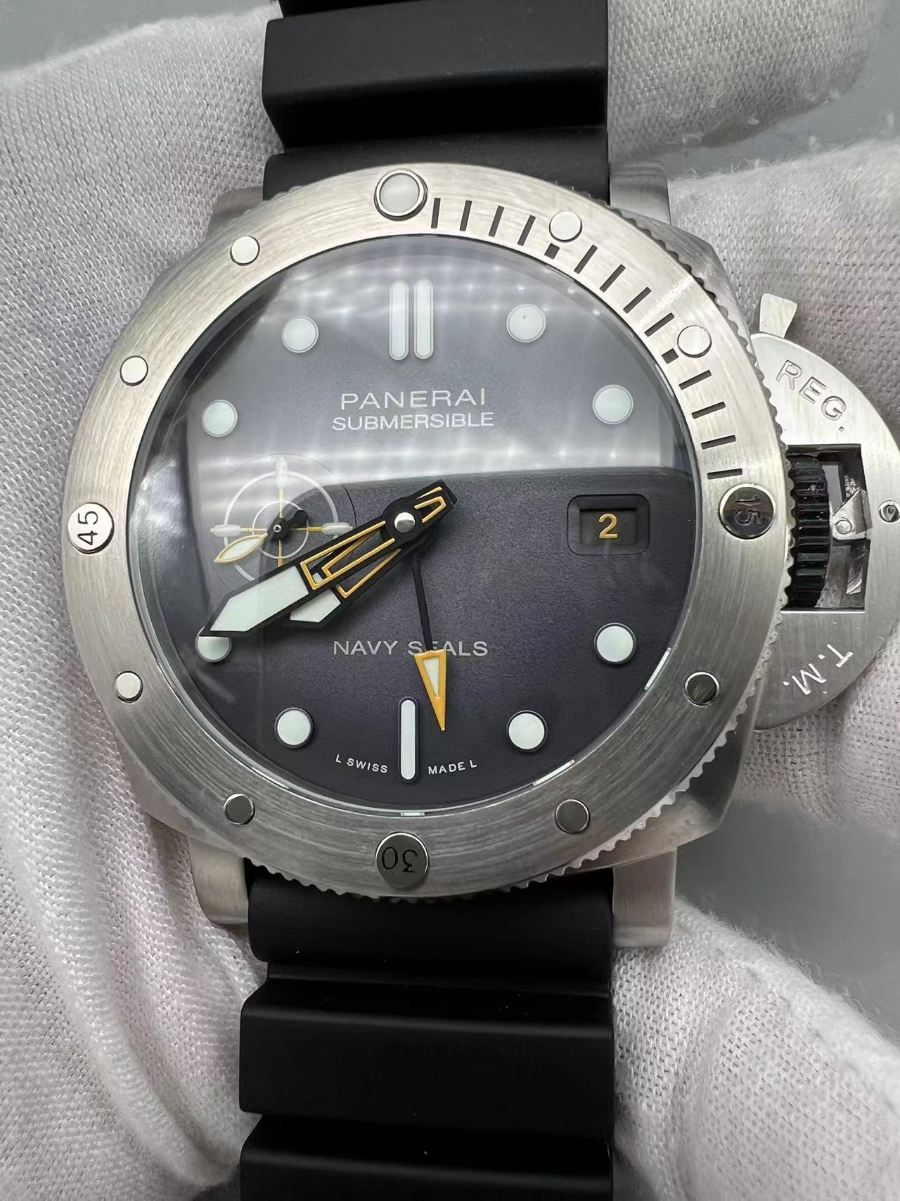 panerai_xxxxx_big_00004.jpg