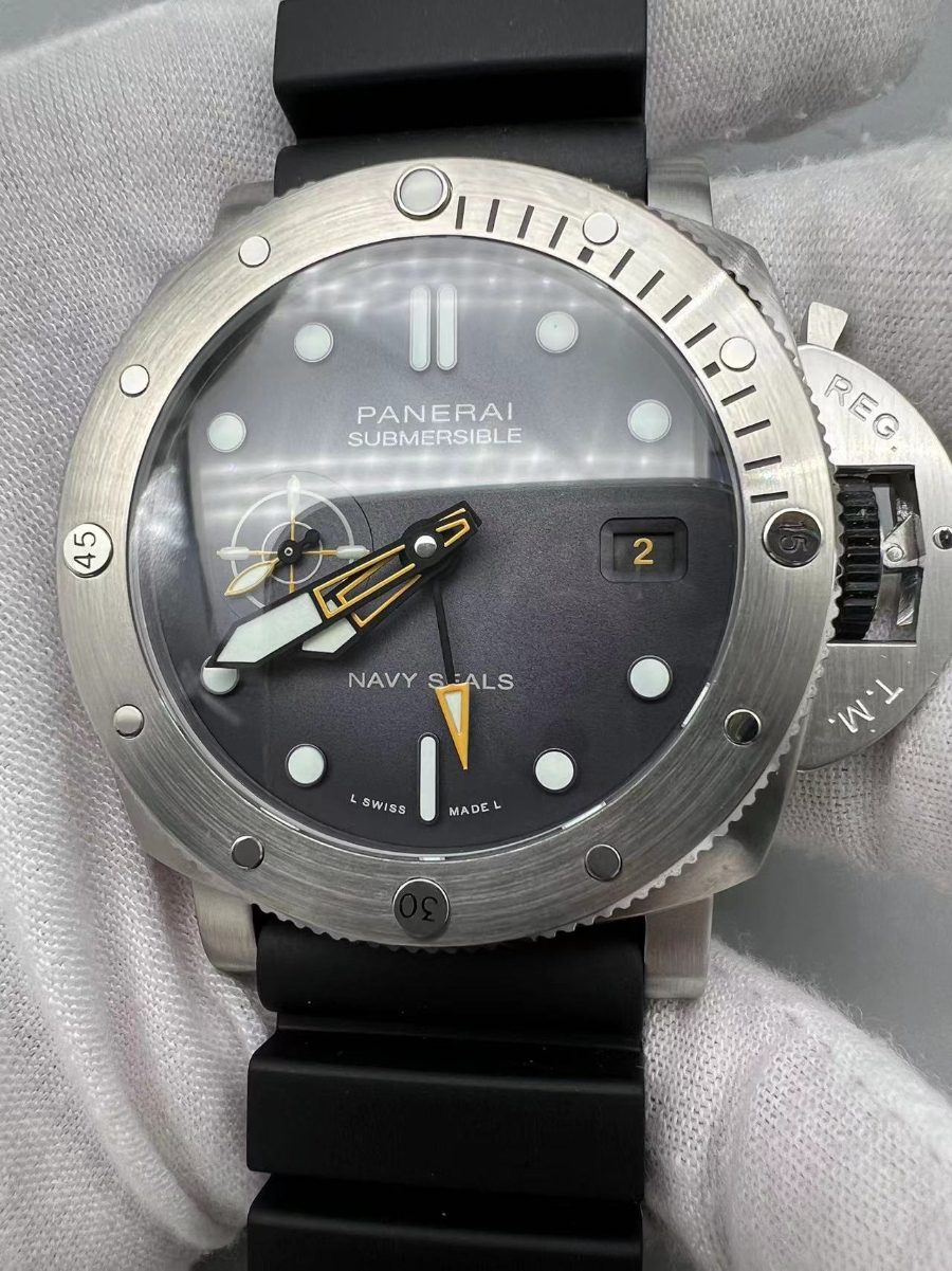 panerai_xxxxx_big_00005.jpg